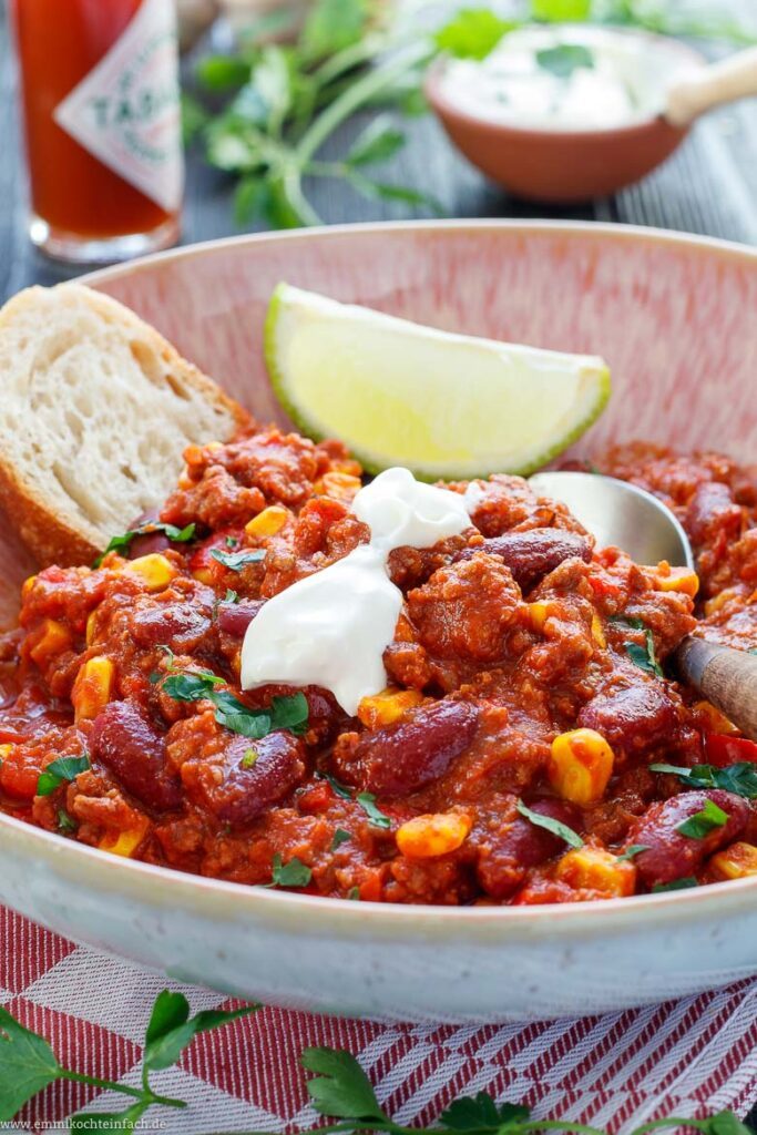 Chili Con Carne Rezept Schnell Und Einfach Emmikochteinfach