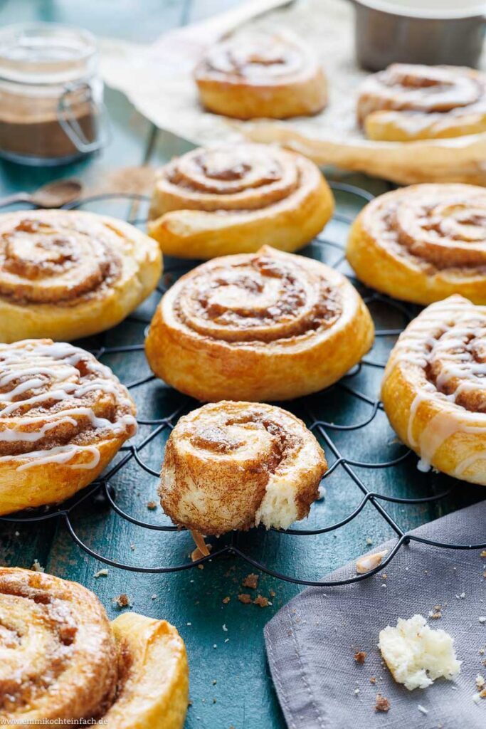 Zimtschnecken Einfach Klassisch Emmikochteinfach