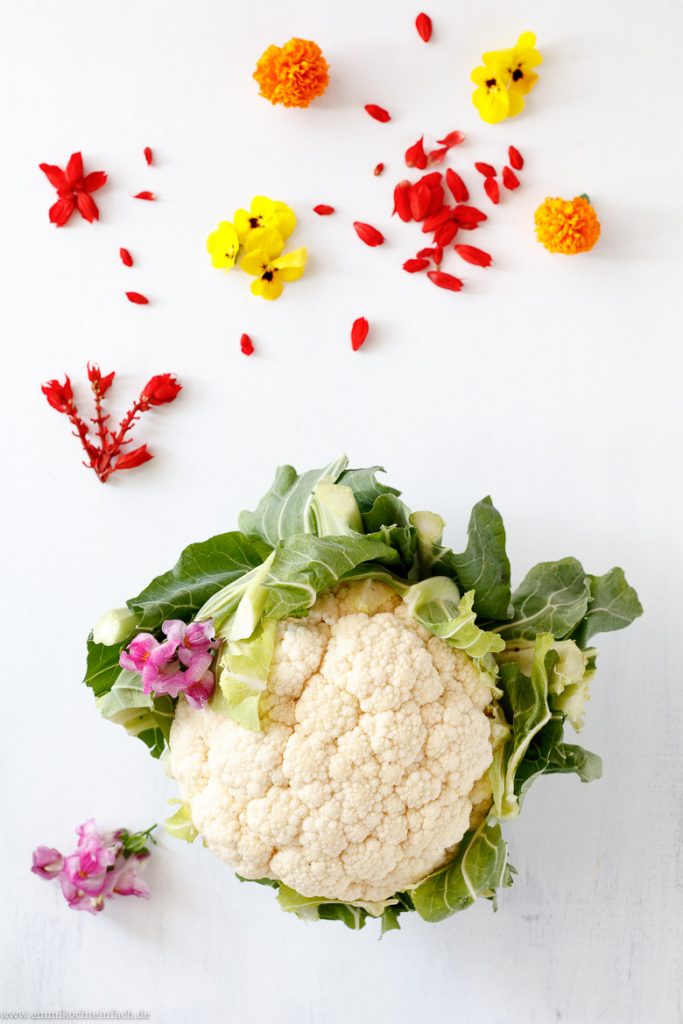 Gerösteter Blumenkohl mit Knoblauch und Zitrone - emmikochteinfach