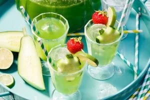 Die schnelle Limonade mit Limette und Agavendicksaft - www.emmikochteinfach.de