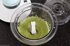 Rucola Pesto - www.emmikochteinfach.de