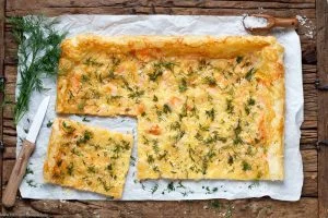 Blätterteigpizza mit Rächerlachs - www.emmikochteinfach.de