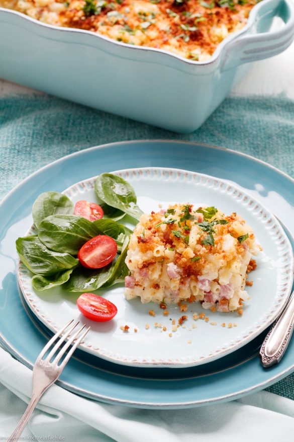 Blumenkohl Makkaroni Auflauf Mit Kräcker-Parmesan - Emmikochteinfach