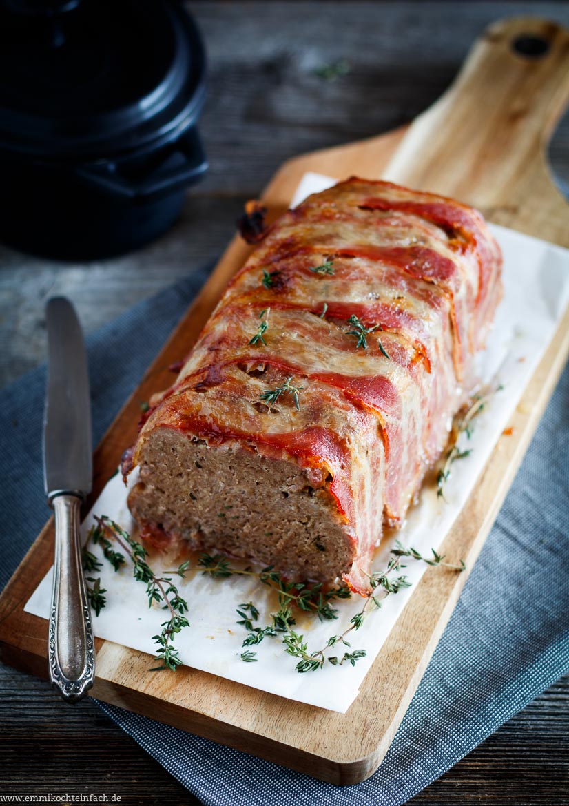 Hackbraten im süßen Speckmantel - emmikochteinfach