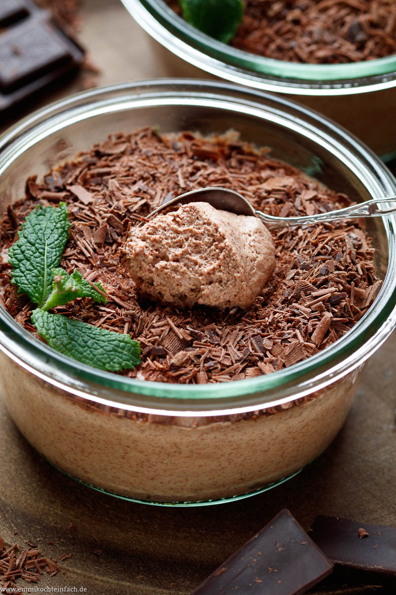 Mousse Au Chocolat Ganz Einfach Gemacht Emmikochteinfach