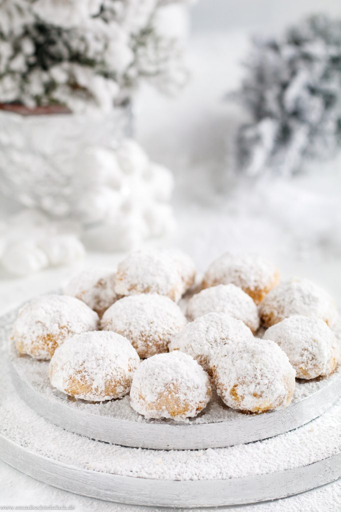Walnuss Schneebälle - emmikochteinfach Walnuss Schneebälle - emmikochteinfach