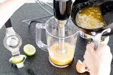 Blitz-Hollandaise gelingt immer und einfach