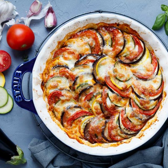 Ratatouille Aus Dem Ofen Mit Mozzarella Emmikochteinfach