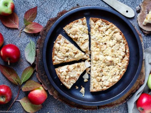 Einfacher Streuselboden Kuchen Mit Apfel Emmikochteinfach