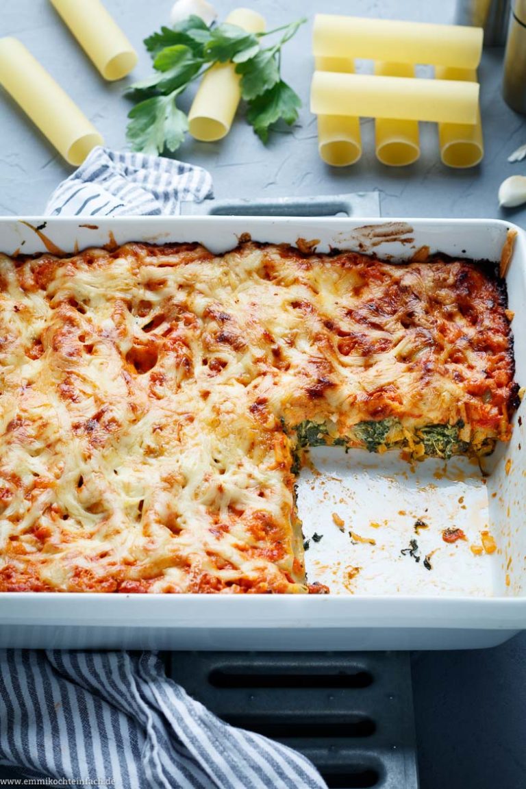 Cannelloni mit Kräuterfrischkäse-Spinat Füllung - emmikochteinfach