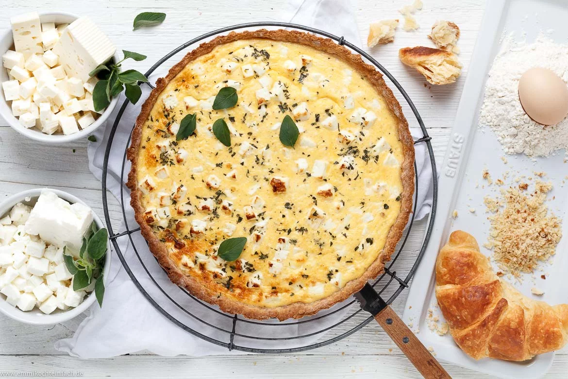 Ein leckeres Ofengericht mit Schafkäse und Hirtenkäse - www.emmikochteinfach.de