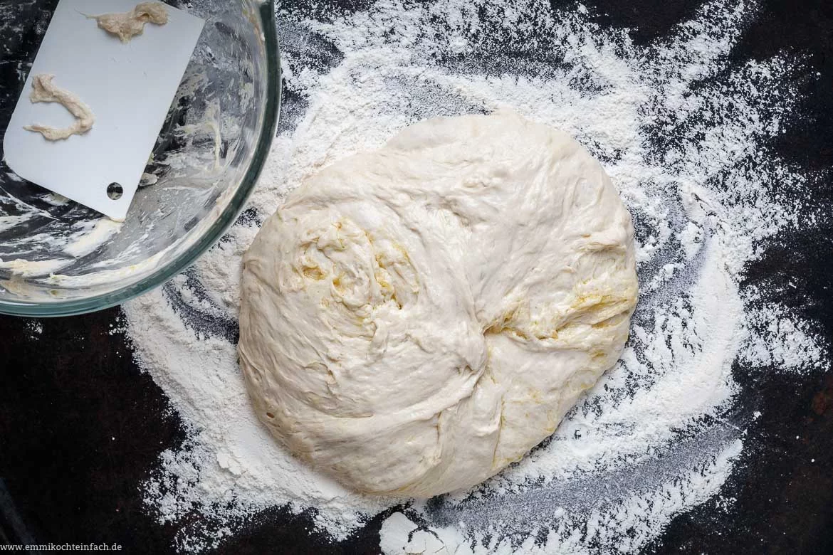 Aus der Schüssel auf die Arbeitsfläche - www.emmikochteinfach.de