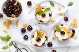 Sommerliches Schichtddessert - www.emmikochteinfach.de