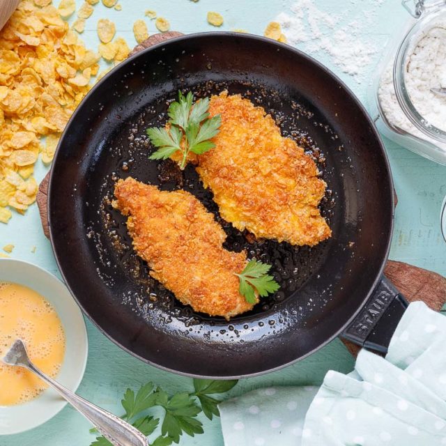 Knusprige Hähnchenschnitzel ganz einfach gemacht emmikochteinfach