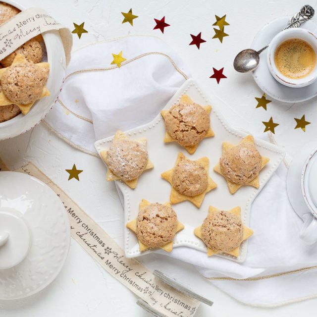 Sternbusserln - schnelle Weihnachtsplätzchen - emmikochteinfach