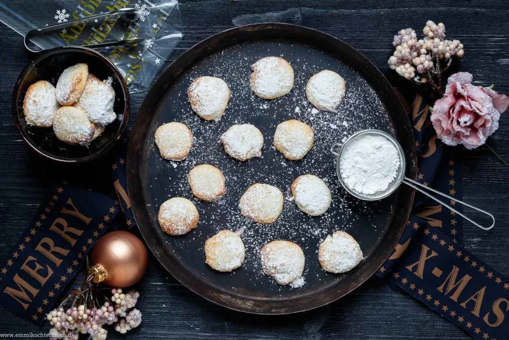 Schnelle Weihnachtsplätzchen - www.emmikochteinfach.de