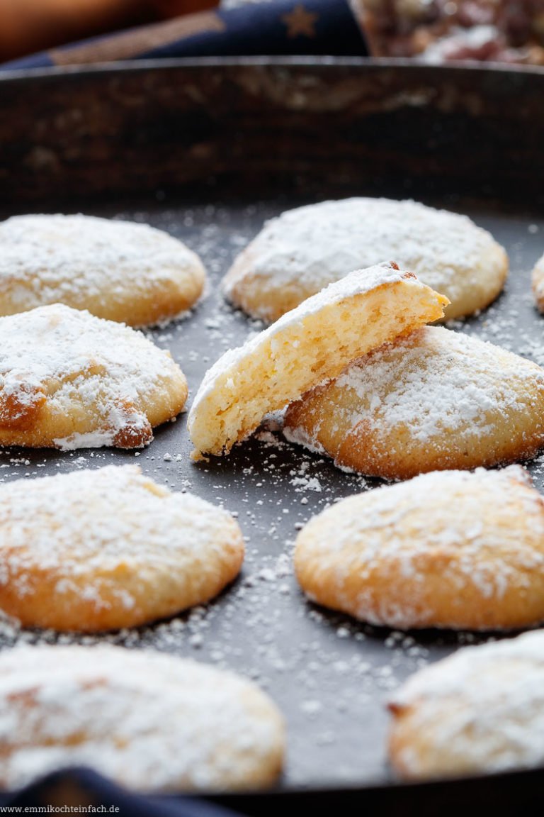 Frischkäse Mandel Plätzchen ganz einfach - emmikochteinfach