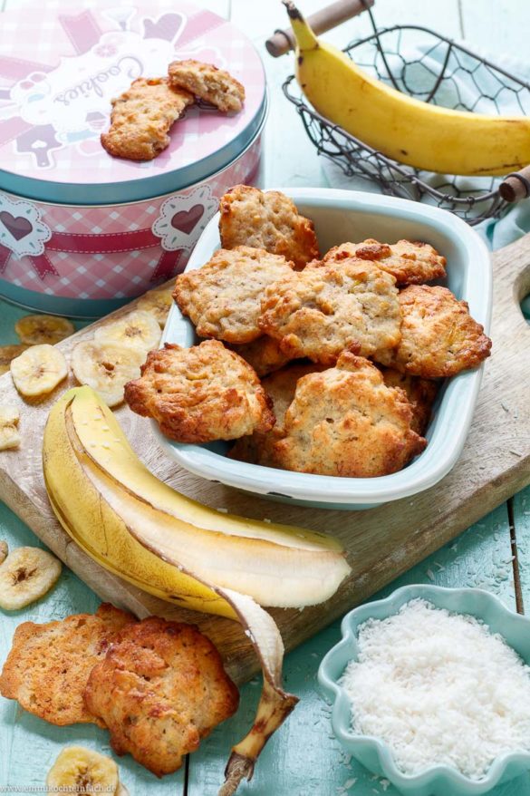 Saftige Bananen Cookies Mit Bananenchips - Emmikochteinfach