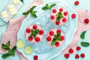 Sommerliches Himbeermousse - www.emmikochteinfach.de