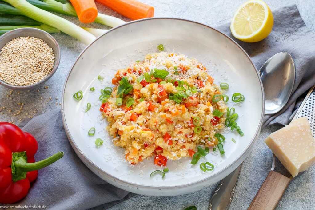 Quinoa Risotto mit Gemüse - Quinotto - emmikochteinfach Quinoa Risotto mit Gemüse - Quinotto - emmikochteinfach