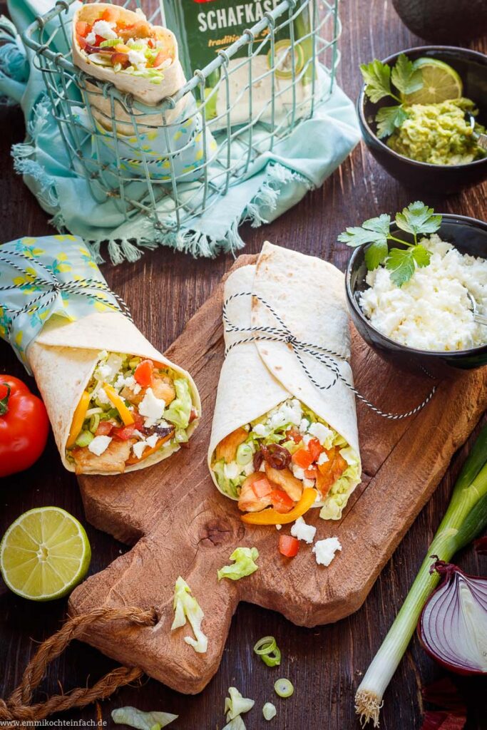 Hähnchen Wrap mit Avocadocreme - emmikochteinfach
