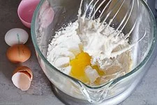 Kuchenteig anrühren
