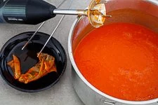 Einfache Tomatensuppe - www.emmikochteinfach