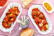 Currywurst mit Soße