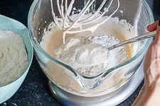 Fluffige Quarkbällchen einfach selber machen - www.emmikochteinfach.de