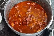 Klassisches Rindergulasch - Gulasch Rezept - www.emmikochteinfach.de