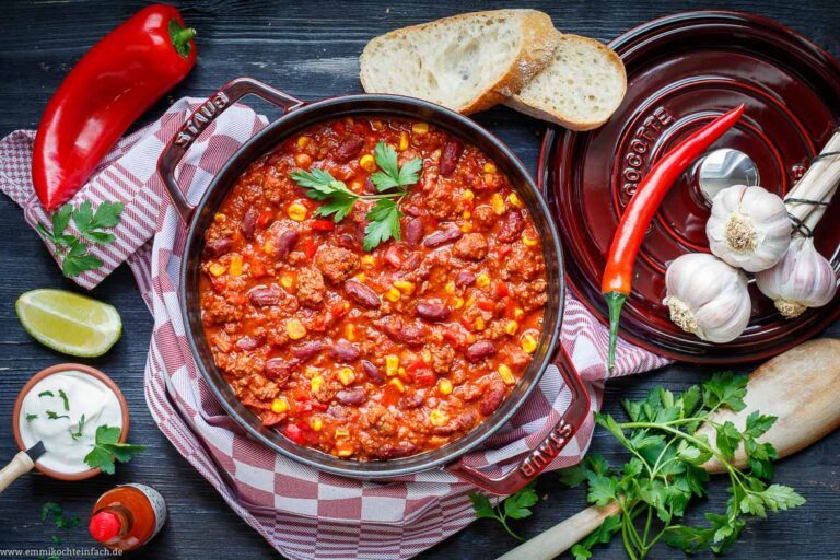 Chili con Carne Rezept schnell und einfach emmikochteinfach