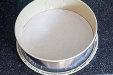 Einfacher Rhabarber Streuselkuchen - www.emmikochteinfach.de