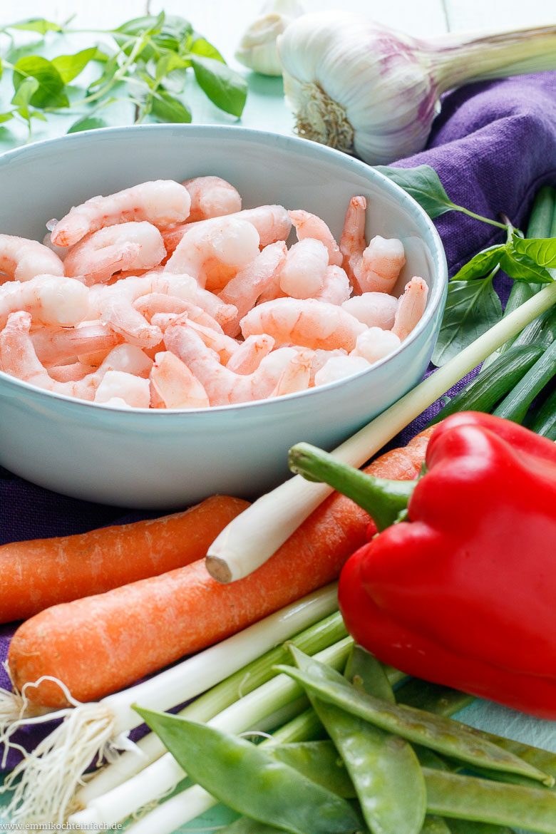 Rotes Thai Curry Rezept ganz einfach - www.emmikochteinfach.de