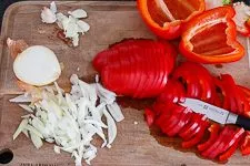 Putengeschnetzeltes mit Paprika Rahmsoße - www.emmikochteinfach.de