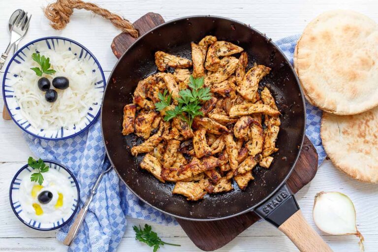 Einfaches Gyros Rezept – wie beim Griechen - emmikochteinfach