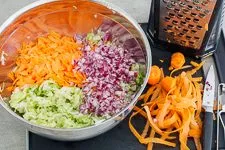 Coleslaw selber machen - schnell und einfach - www.emmikochteinfach.de