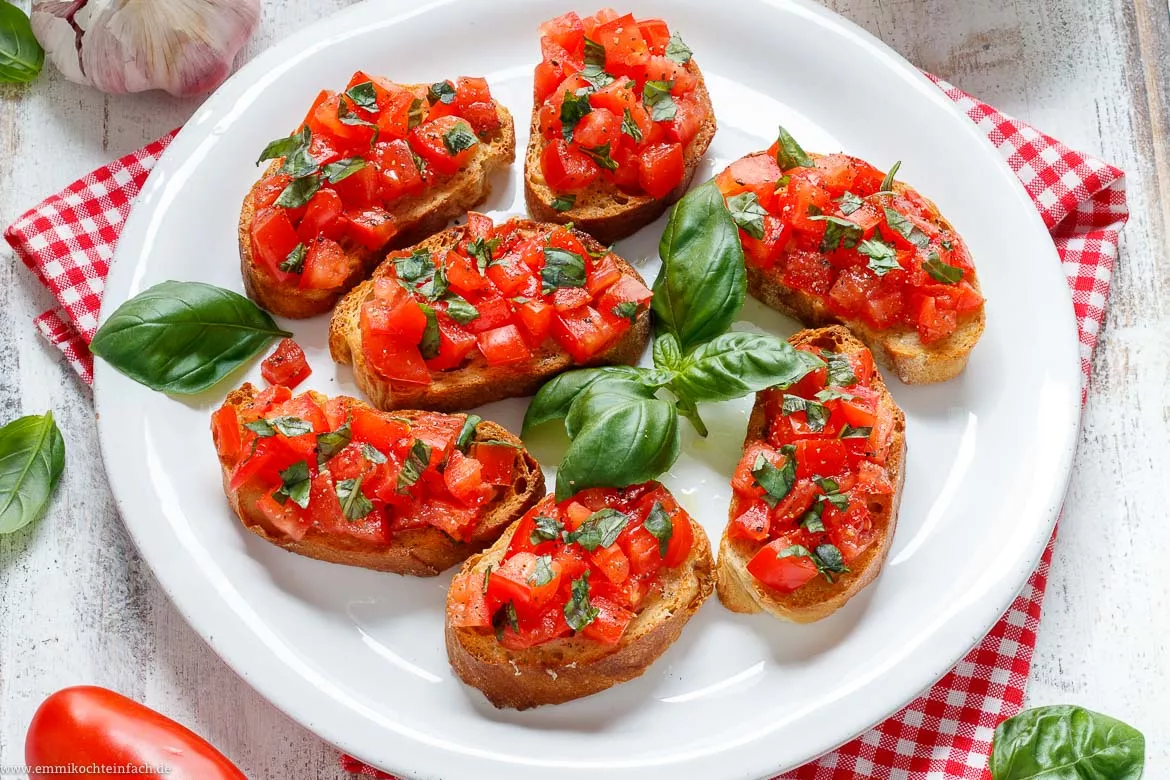Original Bruschetta Rezept mit Tomaten - www.emmikochteinfach.de