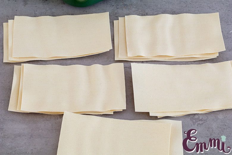 Lasagne Platten für Spinat Lasagne - www.emmikochteinfach.de