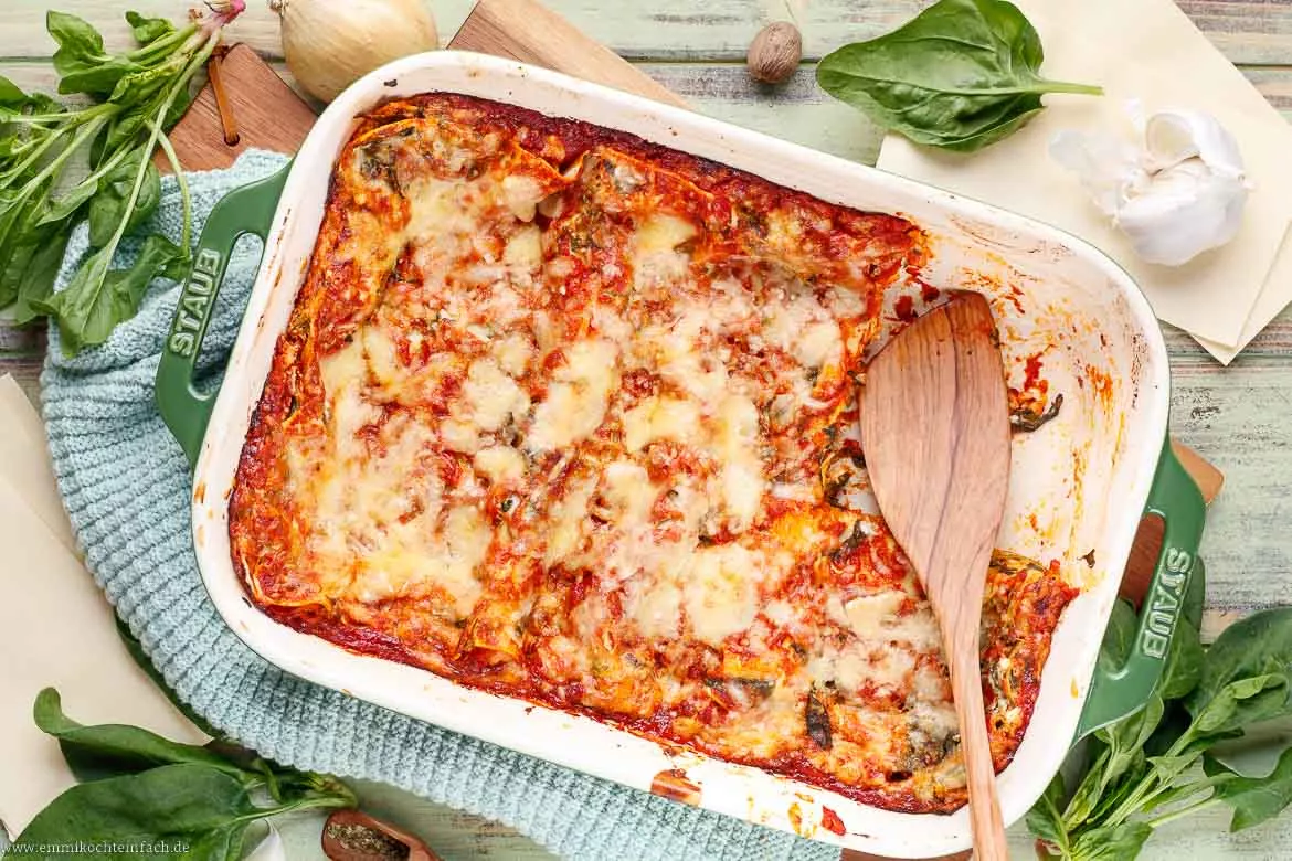 Spinatlasagne Rezept mit Frischkäse und Tomaten