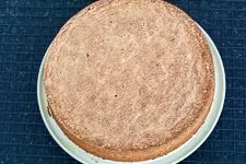 Saftiger Nusskuchen ohne Mehl - www.emmikochteinfach.de