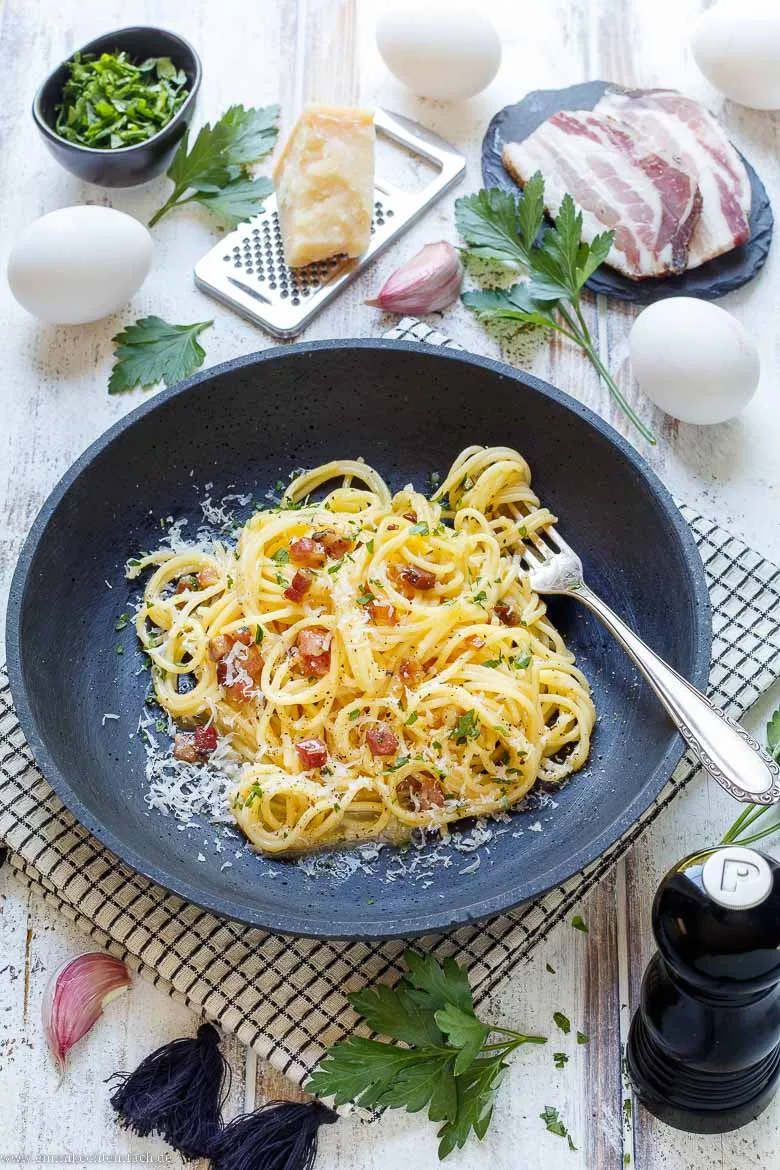 Original Spaghetti Carbonara Rezept - www.emmikochteinfach.de