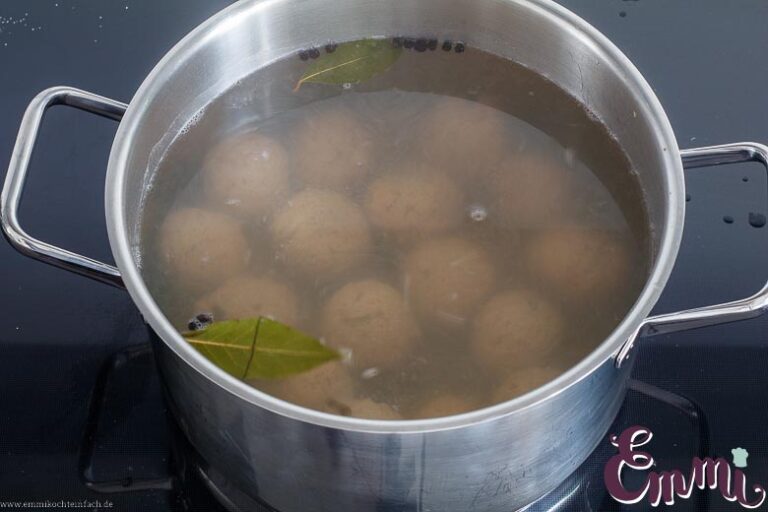 Königsberger Klopse – der einfache Klassiker - emmikochteinfach Königsberger Klopse – der einfache Klassiker - emmikochteinfach