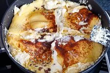 Kaiserschmarrn ganz klassisch & einfach - www.emmikochteinfach.de