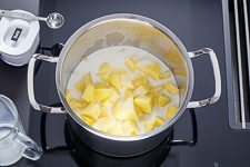 Kartoffelpüree einfach selber machen - www.emmikochteinfach.de