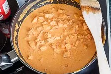 Nudeln mit Lachs Sahne Soße - www.emmikochteinfach.de