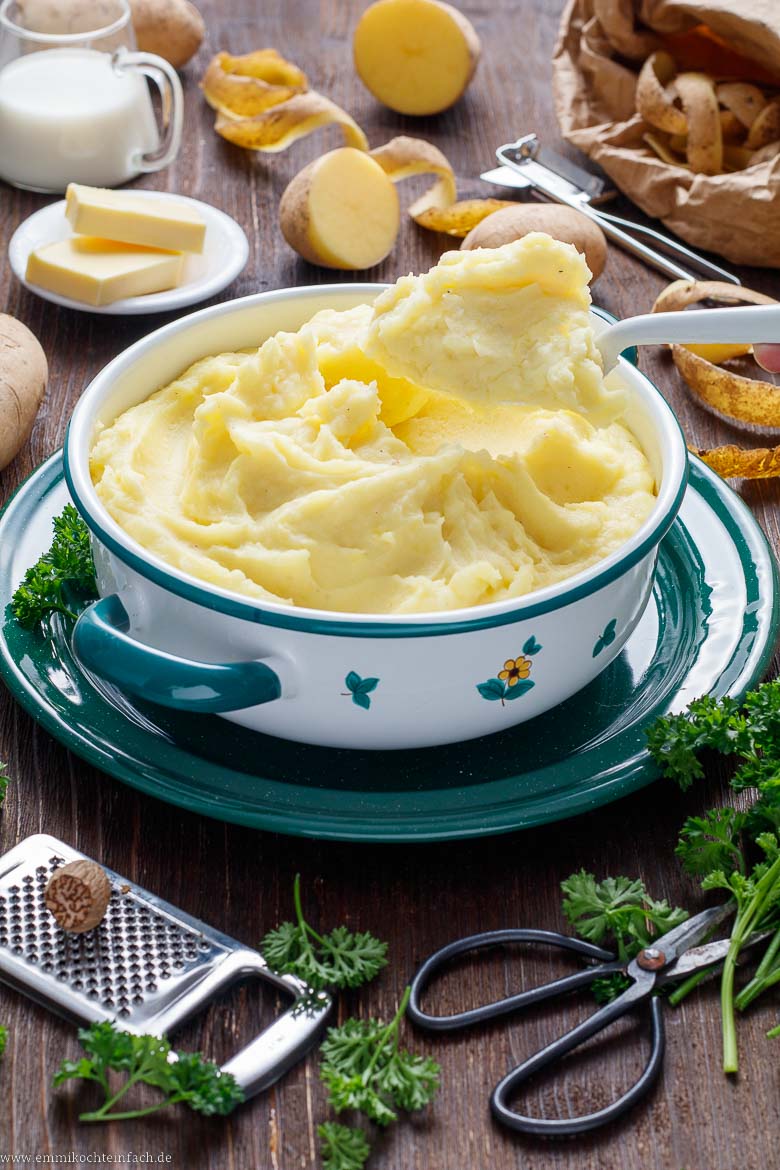 Kartoffelpüree einfach selber machen - www.emmikochteinfach.de