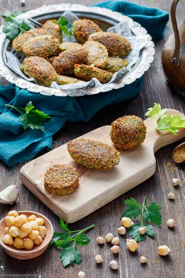 Falafel Formen - www.emmikochteinfach.de