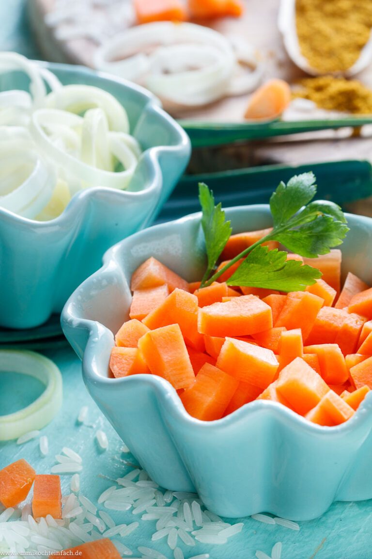 Reisauflauf mit Gemüse - emmikochteinfach Reisauflauf mit Gemüse - emmikochteinfach