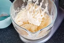 Erdbeer Rhabarber Kuchen - www.emmikochteinfach.de