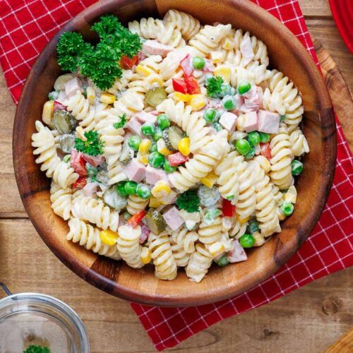 Nudelsalat mit Mayo – Omas Klassiker Nudelsalat mit Mayo – Omas Klassiker